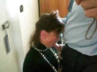 روسی بچه powerftil صاف خراش مجموعه تصاویر سکسی در مورد طاس دختران گربه در آشپزخانه بعد از یک شام خوب